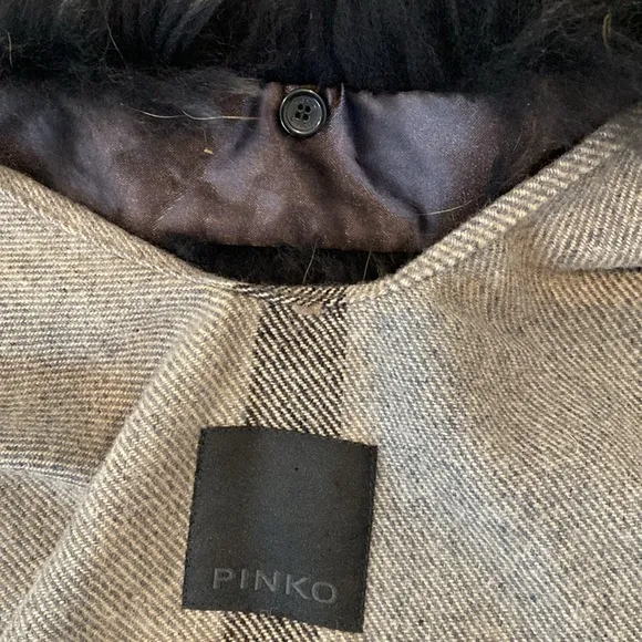 Pinko Zampone shawl wool rabbit black gray plaid quiet luxury