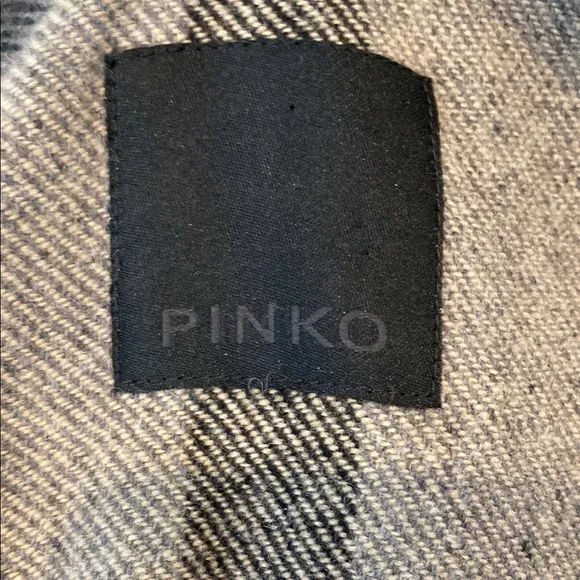 Pinko Zampone shawl wool rabbit black gray plaid quiet luxury