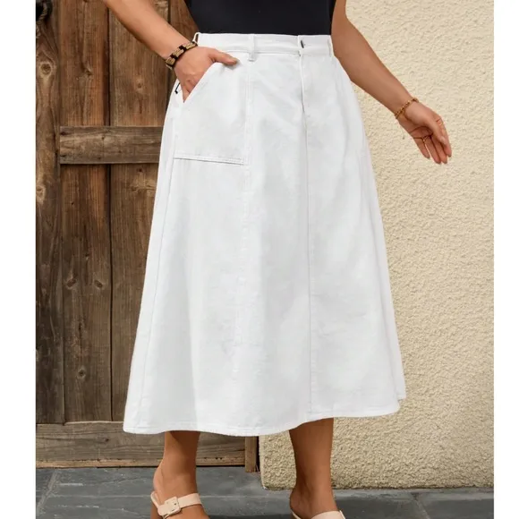 Plus Solid Pockets Minimalist Denim Jeans Midi Skirt