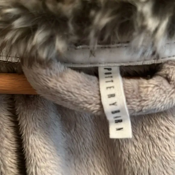 Pottery Barn Gray Faux Fur Hooded Alpaca Robe Small and Slippers Medium