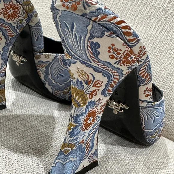 Prada Blue and Orange Mules with Ornate Floral Print size 39 / US 8