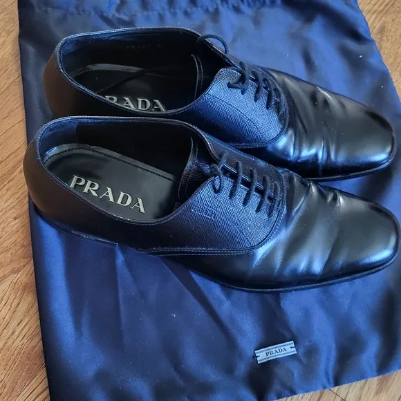 Prada Men's Black Leather Shoes
