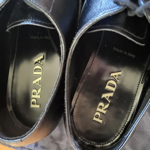 Prada Men's Black Leather Shoes