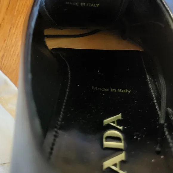 Prada Men's Black Leather Shoes