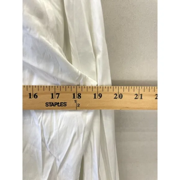 Prada Men's Off-White Dress Shirt Men's Size 40 15 3/4 Designer Luxury