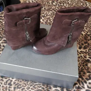 PRADA ***SALE***Fold Over Leather Zip Up Booties