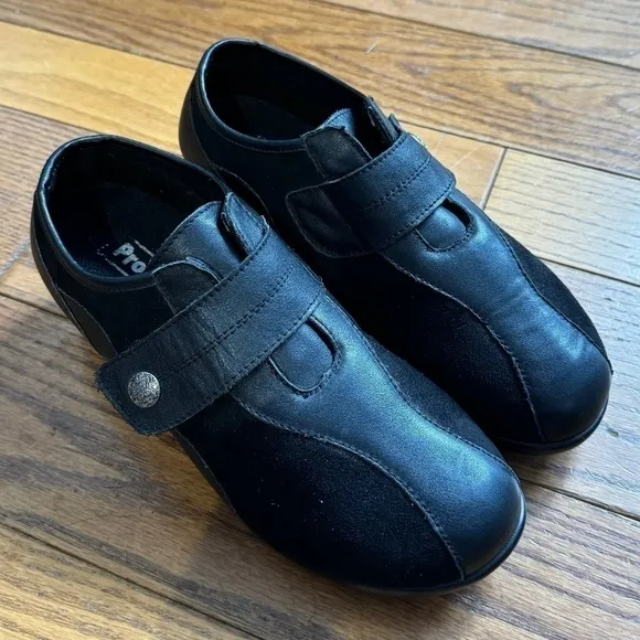 Propet Wide Width Black Leather Orthopaedic Woman Lady Size 9.5W Dress Shoes