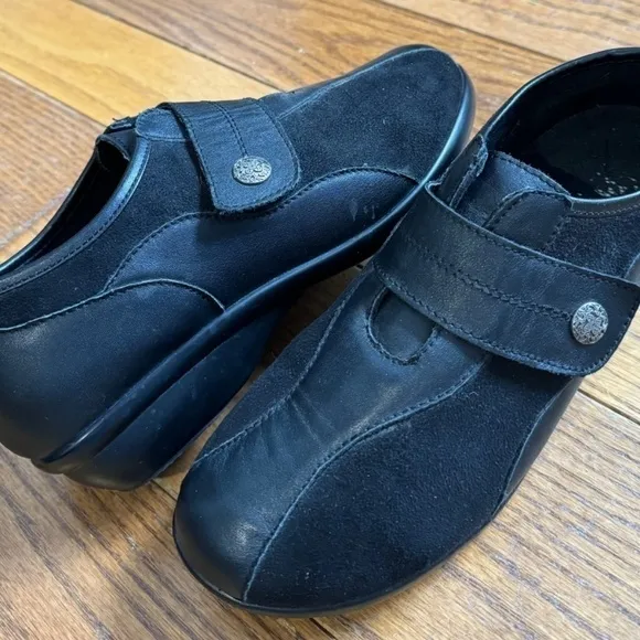 Propet Wide Width Black Leather Orthopaedic Woman Lady Size 9.5W Dress Shoes