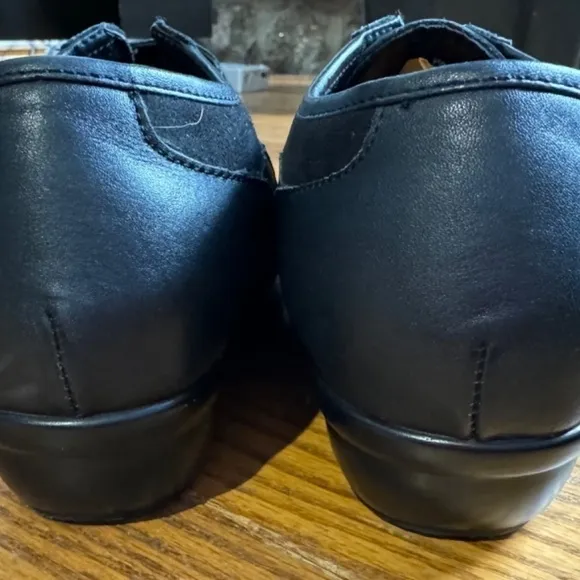 Propet Wide Width Black Leather Orthopaedic Woman Lady Size 9.5W Dress Shoes