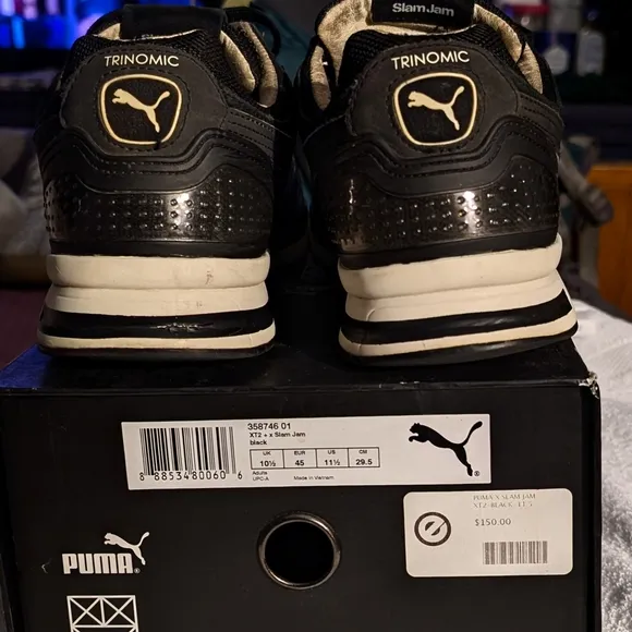 Puma Men's Black and Gray Sneakers