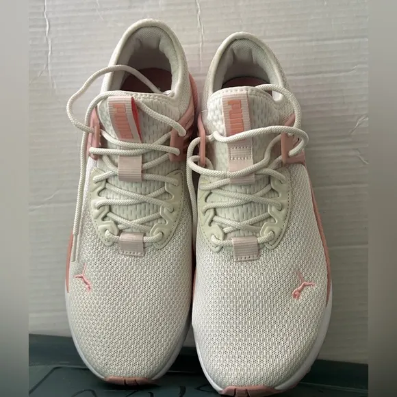 Puma Women's Cream and Pink Sneakers Size 11 EUC