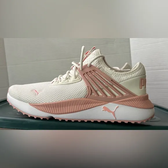 Puma Women's Cream and Pink Sneakers Size 11 EUC