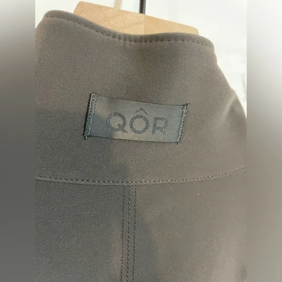 Qôr zip-up soft shell‎ jacket