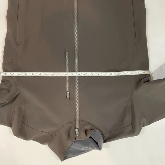 Qôr zip-up soft shell‎ jacket
