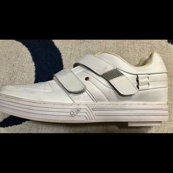 Quality shoes (12.5)GDEFY by Gravity Defyer