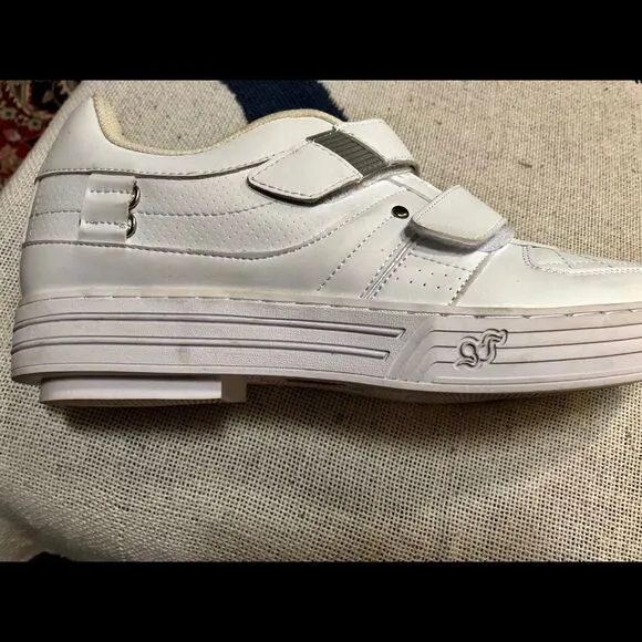 Quality shoes (12.5)GDEFY by Gravity Defyer