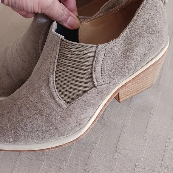 Rag &amp; Bone Suede Finlay Ankle Boots