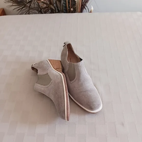 Rag &amp; Bone Suede Finlay Ankle Boots