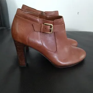 Ralph Lauren Ankle Boots High Heels Size 9B