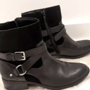 Ralph Lauren Black Leather Makaila Ankle Boots 6.5B