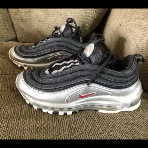 Rare HTF Auth Nike Air Max 97 Women’s US 6 EUC