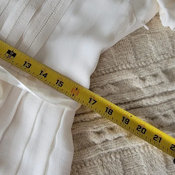RARE NWT Tommy Hilfiger Crest Collection Silk Pleated Dress size 14 Ivory y2k