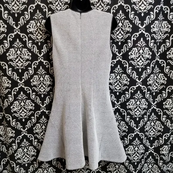 REBECCA TAYLOR SLEEVELESS DRESS SIZE 8 MINIMALIST CAREER NEUTRAL