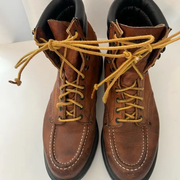 Red Wing 4587 Vintage Trail Boss Trucker Packer Boots sought-after model