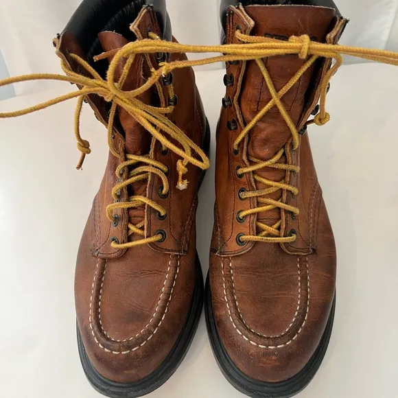 Red Wing 4587 Vintage Trail Boss Trucker Packer Boots sought-after model