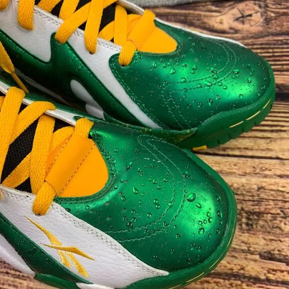 Reebok Kamikaze 2 Shoes Green Yellow Seattle SuperSonics V47579‎ 2013 Men's 9.5