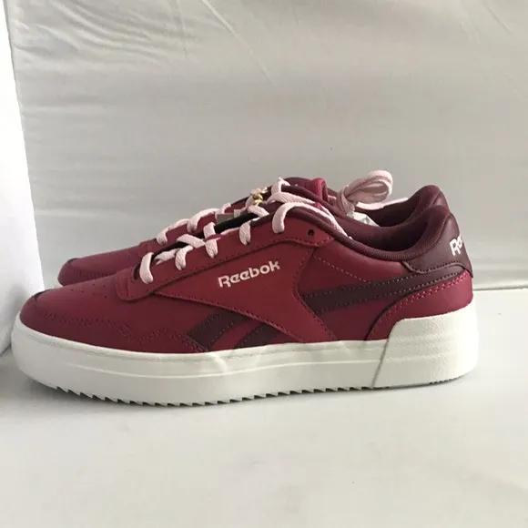 Reebok Royal Techque T Bold 2 Leather-Trim Sneaker