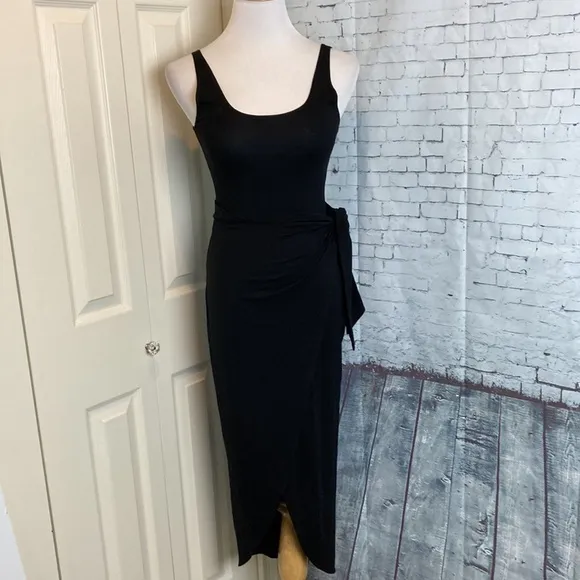 Reformation Kaila Sleeveless Faux Wrap Midi Dress Black XS or Small Quiet Luxury