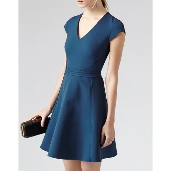 Reiss Classic Elegant Minimalist Navy Alsace Raw Edge Embellished Mini Dress 8
