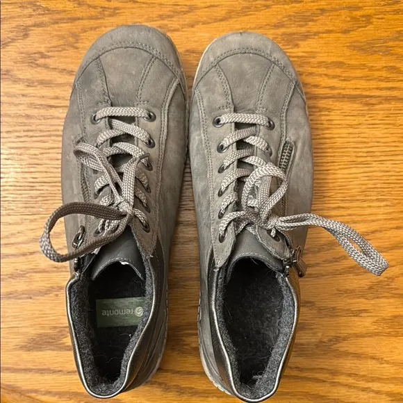 Remonte boots