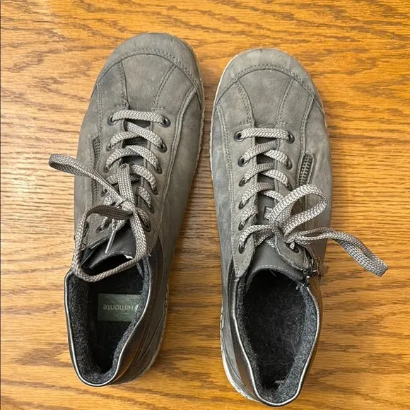 Remonte boots