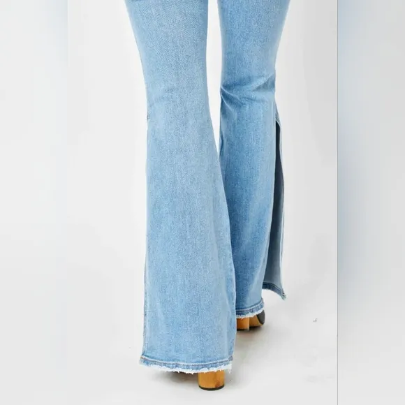 Retro Mid-rise Split Bell Bottom Flare Leg Raw Hem Skinny Judy Blue Jean Pants