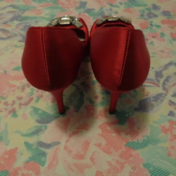 RICH GIRL FIONI NIGHT RED SATIN BEJEWELED HIGH HEELED SHOES 7 &amp; 12
