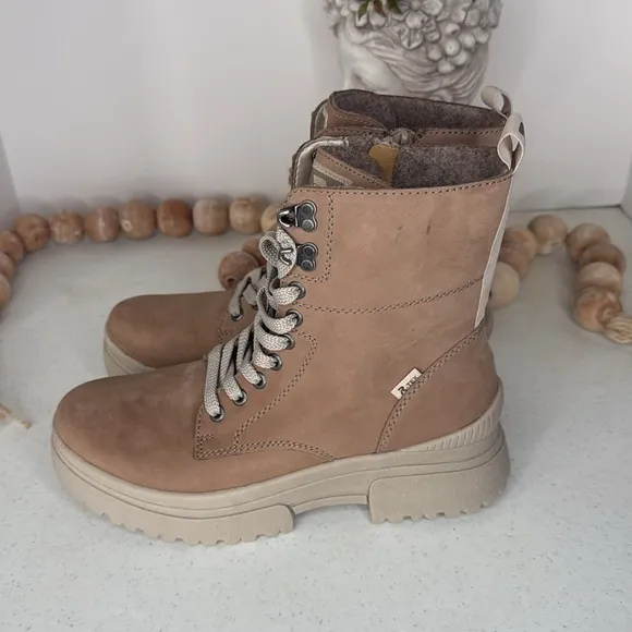 Rieker EVOLUTIONLace-up ankle boots - camel ginger Euro 39/8