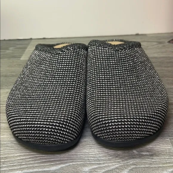 Rothy's Black Women's Slip-On Shoes