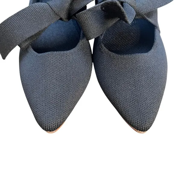 Rothys Mary Jane Pointed Tie Flats Size 8.5