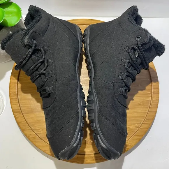Saguaro Barefoot Ankle Boots Faux Fur Lined Water Resistant Black Bootie Size