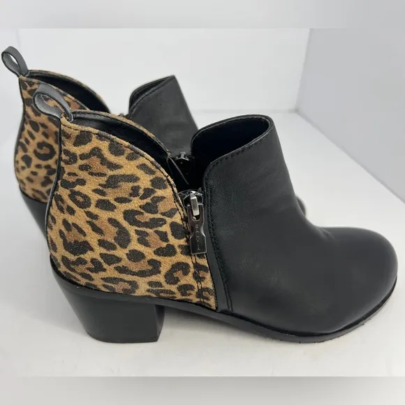 Salvia Bisa Leopard/Black Ankle Booties Boots Size 8-8.5 US / Euro 39