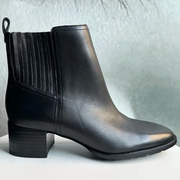 🌸SAM EDELMAN 🌸 Kaiti Black Boot Size: 5