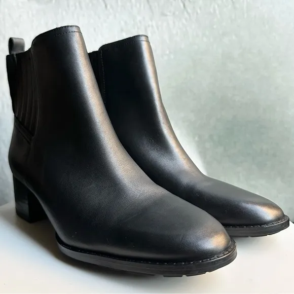 🌸SAM EDELMAN 🌸 Kaiti Black Boot Size: 5