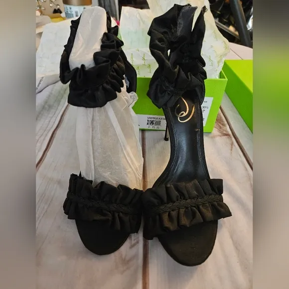 Sam Edelman Women's Sawyer Ruffled Ankle Strap Sandals 5.5, 7.5, 10 NEW