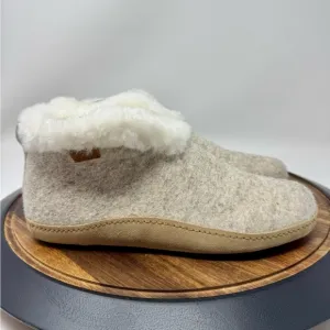 Samuel Hubbard Hubbard Clouds Slippers Women’s 9.5 Shearling Wool