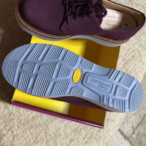 Samuel Hubbard Plum Oxford Vibram Size 6.5 New With no box