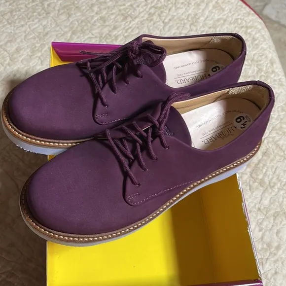 Samuel Hubbard Plum Oxford Vibram Size 6.5 New With no box
