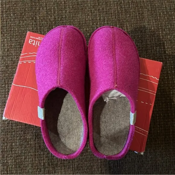SANITA Lodge Slide Slipper in Fuchsia Size 38 NEW