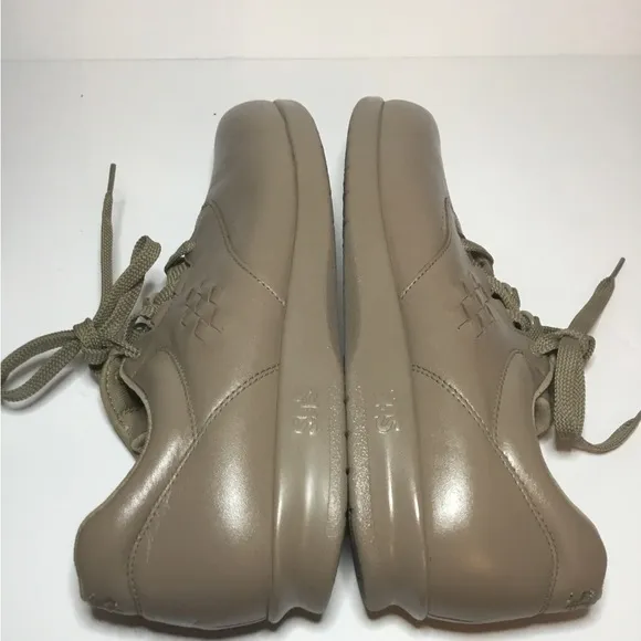 SAS Men's Tan Leather Shoes Size 10 NIB